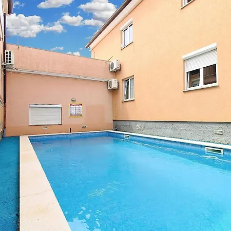 Fuer 5 Personen Ca 54 Qm In Peroj, Istrien Istrische Riviera *