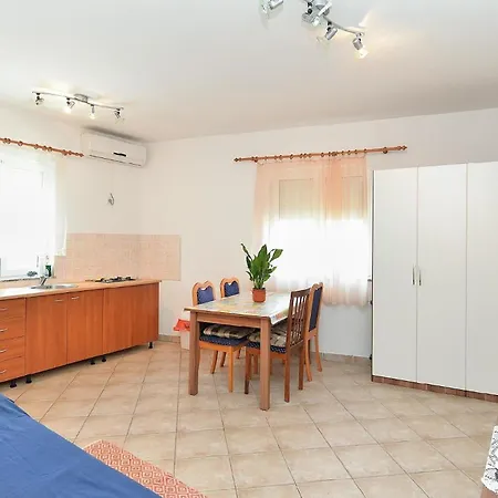 Διαμέρισμα Fuer 5 Personen Ca 54 Qm In Peroj, Istrien Istrische Riviera Peroj